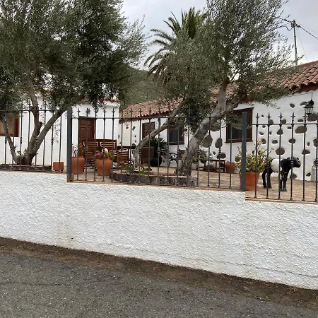 La Casa Vieja De La Montana * Santa Lucia De Tirajana