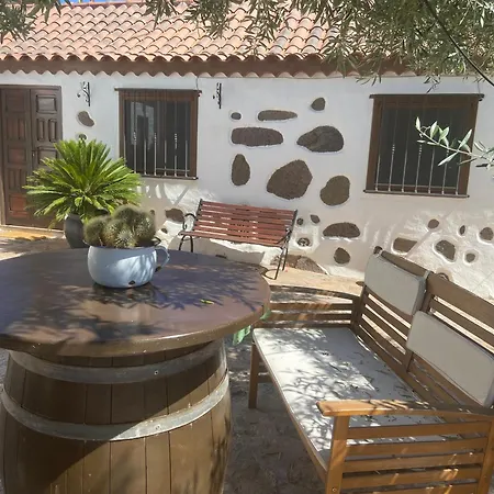 La Casa Vieja De La Montana * Santa Lucia De Tirajana